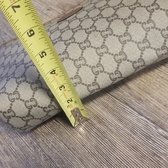 Gucci Plus GG Monogram Lesther Canvas Authentic Zipper Clutch Excellent Vintage - Picture 10 of 17